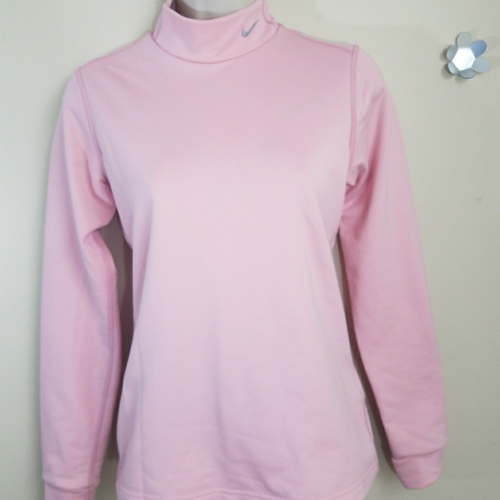 SALE!! Nike dri fit turtle neck size mediun
